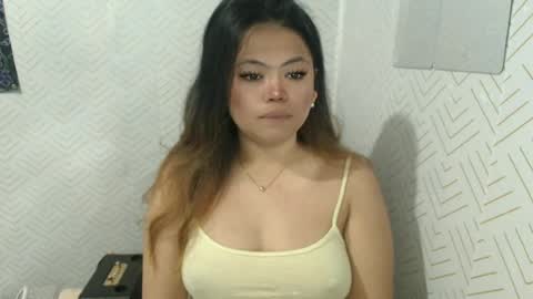 NICOLE online show from June 15, 2:23 am