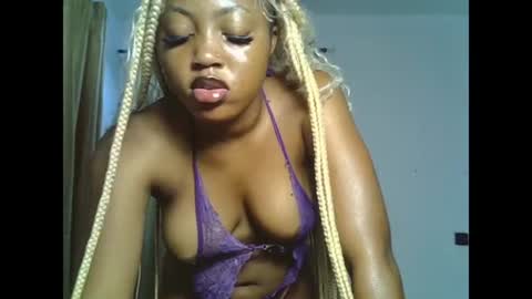 sweetmila9 online show from July 7, 6:38 am