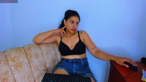 venus online show from May 29, 4:10 am