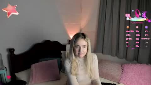 Sweetnina online show from June 15, 10:10 pm