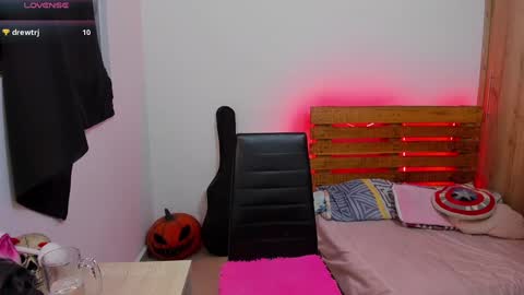 Noah online show from December 21, 3:25 am