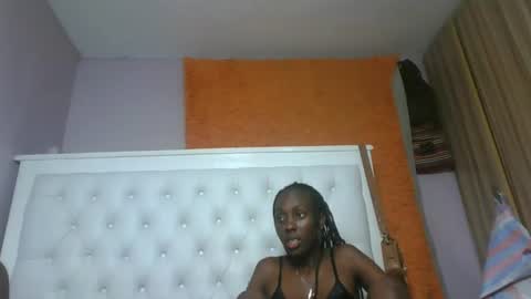 Novah girlie online show from June 19, 6:11 pm