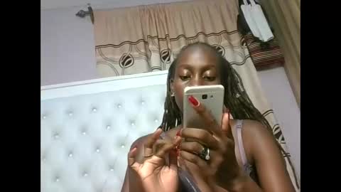 Novah girlie online show from May 19, 1:56 am