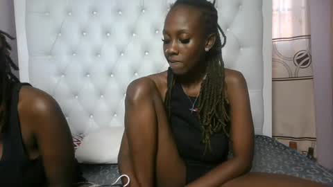 Novah girlie online show from July 6, 3:03 pm