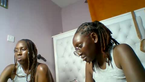 Novah girlie online show from June 7, 5:31 pm