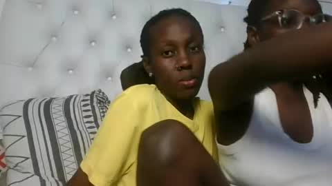 Novah girlie online show from July 10, 6:41 pm