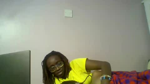 Novah girlie online show from May 27, 1:57 am