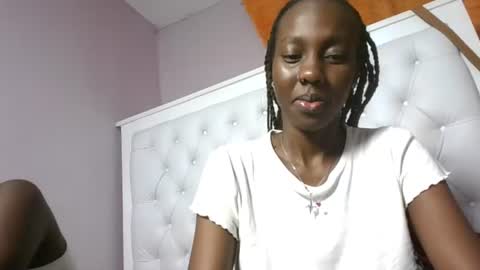 Novah girlie online show from June 23, 11:52 am