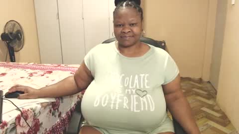 sweetnoziexxx online show from June 24, 4:11 am