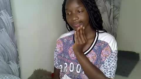 sweetpasion2 online show from September 9, 10:53 pm