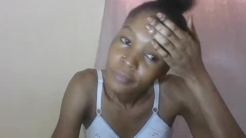 ESTHER online show from June 29, 12:27 pm