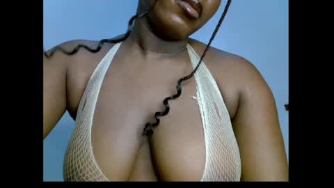 LILY BRANDY online show from April 18, 7:07 pm