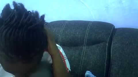 queen online show from March 8, 4:38 am