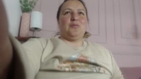 Snapshot of sweetrouse__ chatting on September 26, 3:20 pm Call me Rouse online show from September 26, 3:20 pm