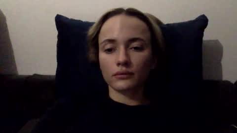 sweetsatalana online show from May 31, 2:39 am