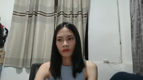 Snapshot of sweetsexygirl20 chatting on December 14, 11:50 am Mia online show from December 14, 11:50 am