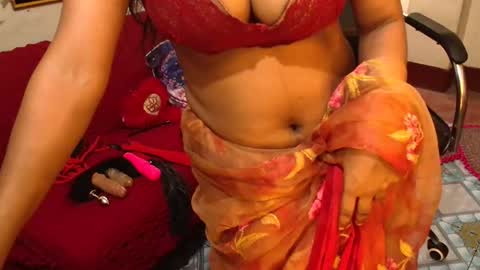 SweetSour online show from April 6, 4:46 am