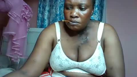 sweett_melly online show from February 23, 10:16 pm
