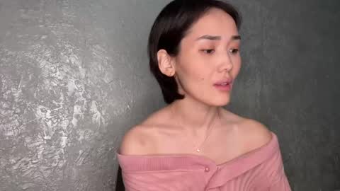 Adelin online show from May 30, 11:11 pm