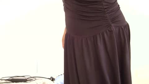 katie online show from May 25, 6:34 am