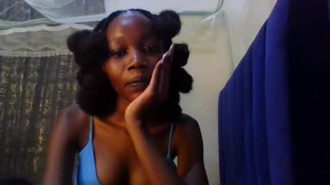 Vickky online show from May 1, 10:46 pm