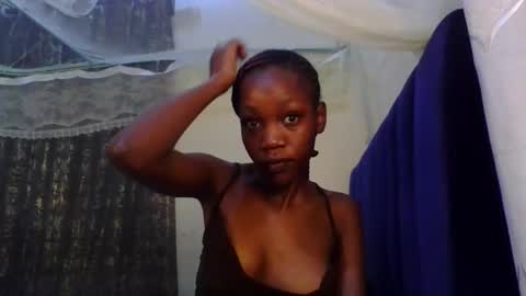 Vickky online show from April 28, 2:27 am