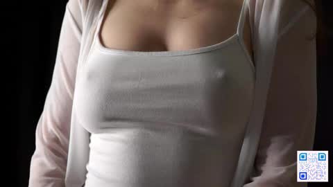 Bella . online show from October 25, 11:33 pm