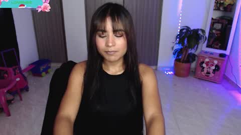 yaya online show from December 5, 7:59 pm