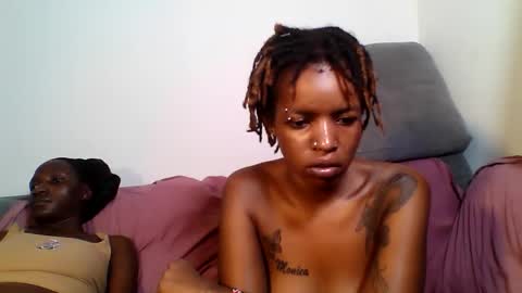 sweetz_candice online show from May 19, 1:56 am