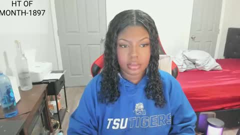 sxamleuy online show from November 12, 3:26 am