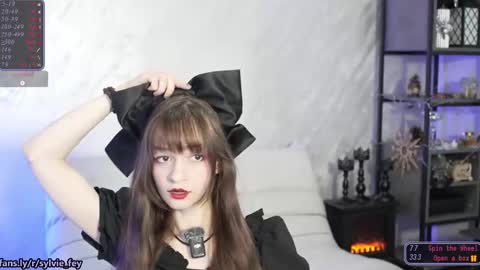 Sylvie online show from February 1, 2:21 am