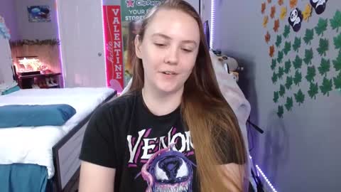 Jennah online show from February 8, 8:56 pm