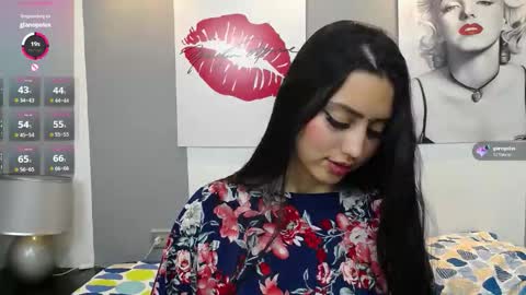 Snapshot of tahira__ chatting on October 16, 1:58 pm Tahira online show from October 16, 1:58 pm
