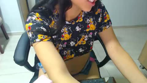 taira_rouse1830 online show from September 19, 3:49 am