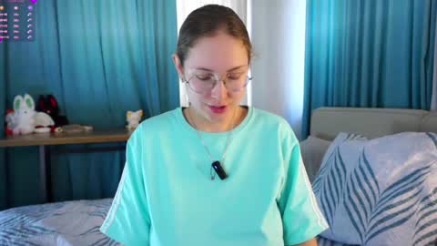 Molly online show from April 9, 2:14 am