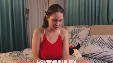 Molly online show from November 29, 1:42 am