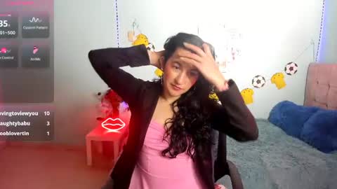 Talia  mia online show from July 6, 3:03 pm