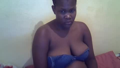 Snapshot of taliah254 chatting on February 23, 7:23 pm taliah254 online show from February 23, 7:23 pm