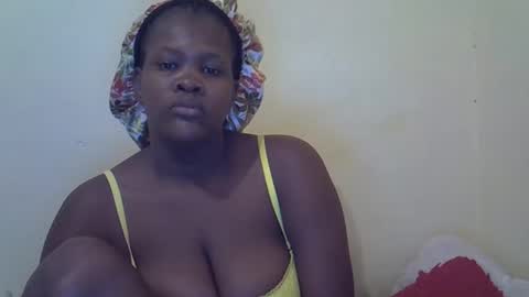 Snapshot of taliah254 chatting on February 26, 1:03 am taliah254 online show from February 26, 1:03 am