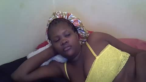 Snapshot of taliah254 chatting on February 19, 4:12 am taliah254 online show from February 19, 4:12 am
