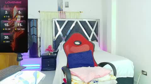 taliana  modelo independiente online show from June 9, 3:06 am