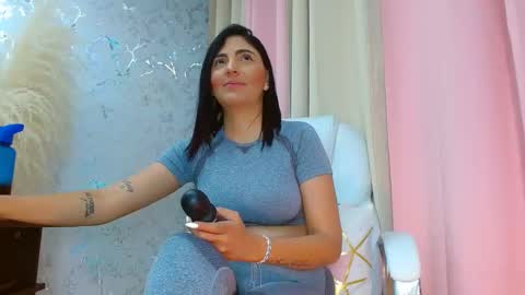 Taliana online show from December 20, 2:30 am