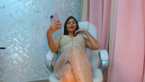 Taliana online show from January 15, 1:34 am