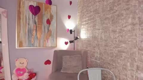 Snapshot of tamara_aluna chatting on February 17, 12:38 pm Tami online show from February 17, 12:38 pm