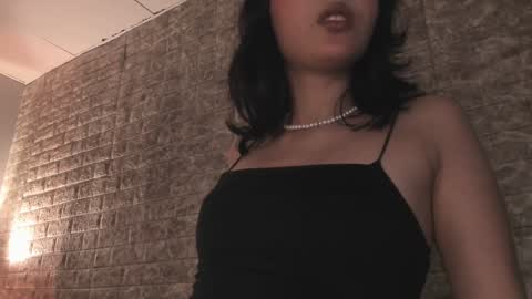 Snapshot of tamara_aluna chatting on December 28, 12:24 pm Tami online show from December 28, 12:24 pm
