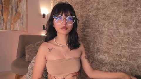 Snapshot of tamara_aluna chatting on February 1, 12:16 pm Tami online show from February 1, 12:16 pm