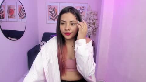 Snapshot of tammy_petit chatting on March 1, 7:59 pm Tammy online show from March 1, 7:59 pm