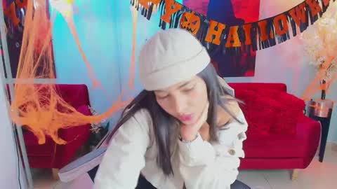 Tammy online show from November 1, 10:03 pm