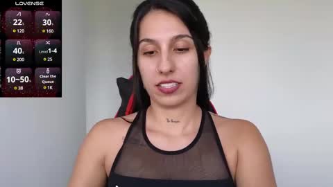 Snapshot of tammyandrade_ chatting on February 14, 8:59 pm tammy online show from February 14, 8:59 pm