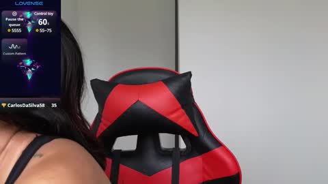 Snapshot of tammyandrade_ chatting on February 11, 6:44 pm tammy online show from February 11, 6:44 pm